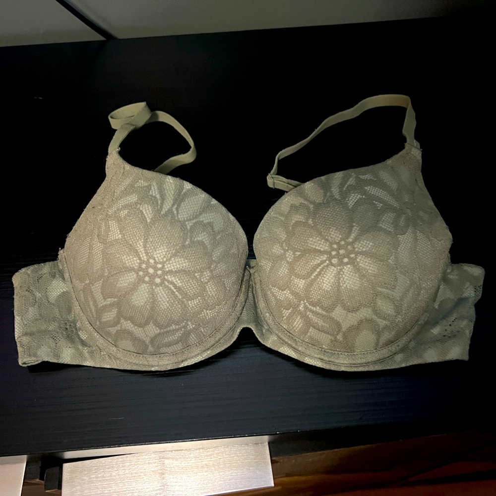 36B Light Green Lace Underwire Padded Bra